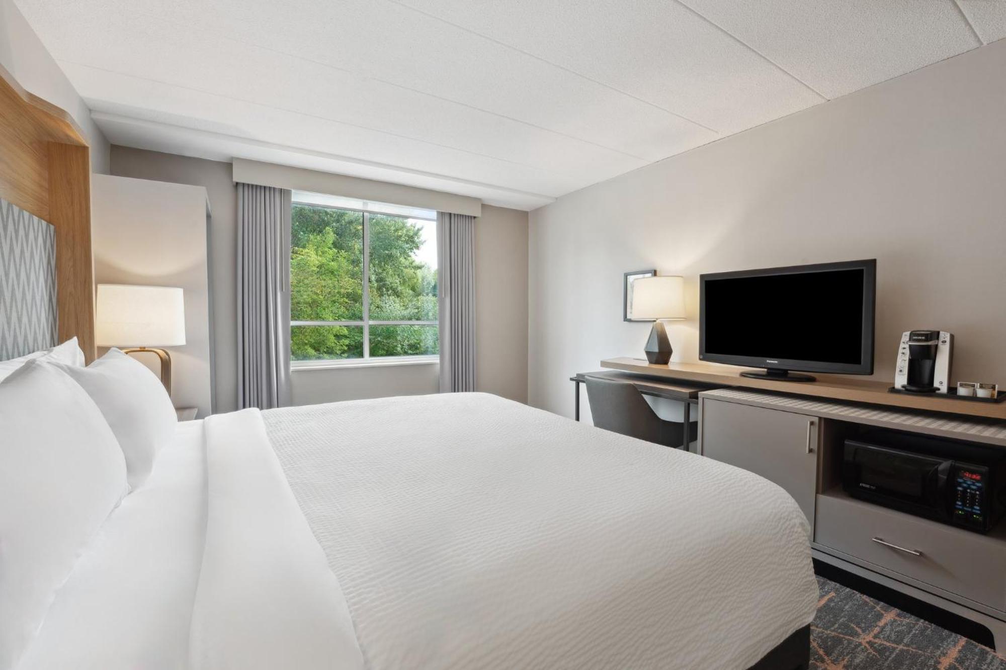 Holiday Inn Portsmouth By Ihg Exteriör bild