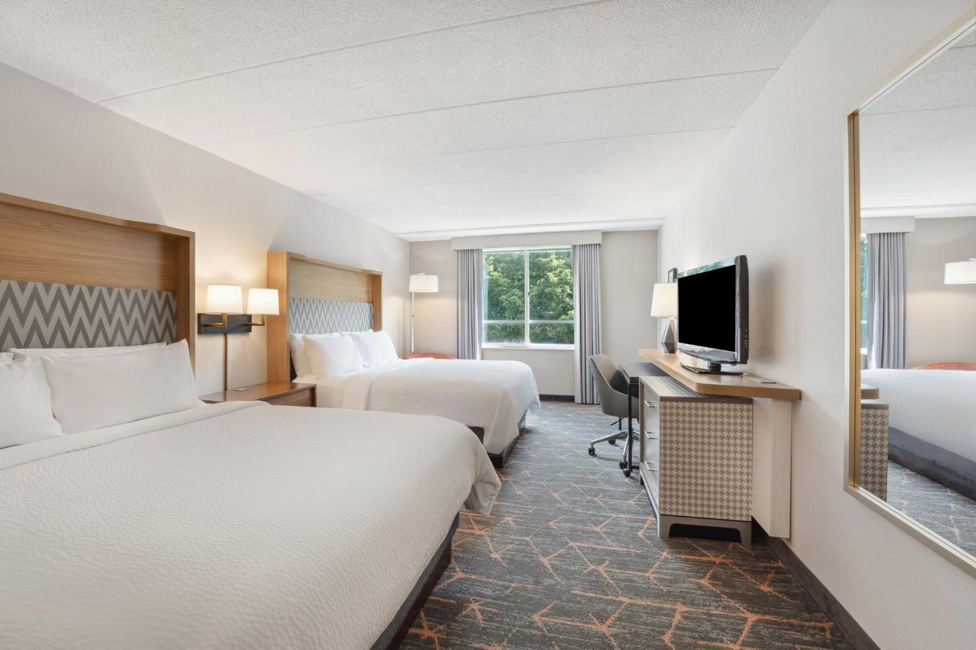 Holiday Inn Portsmouth By Ihg Exteriör bild