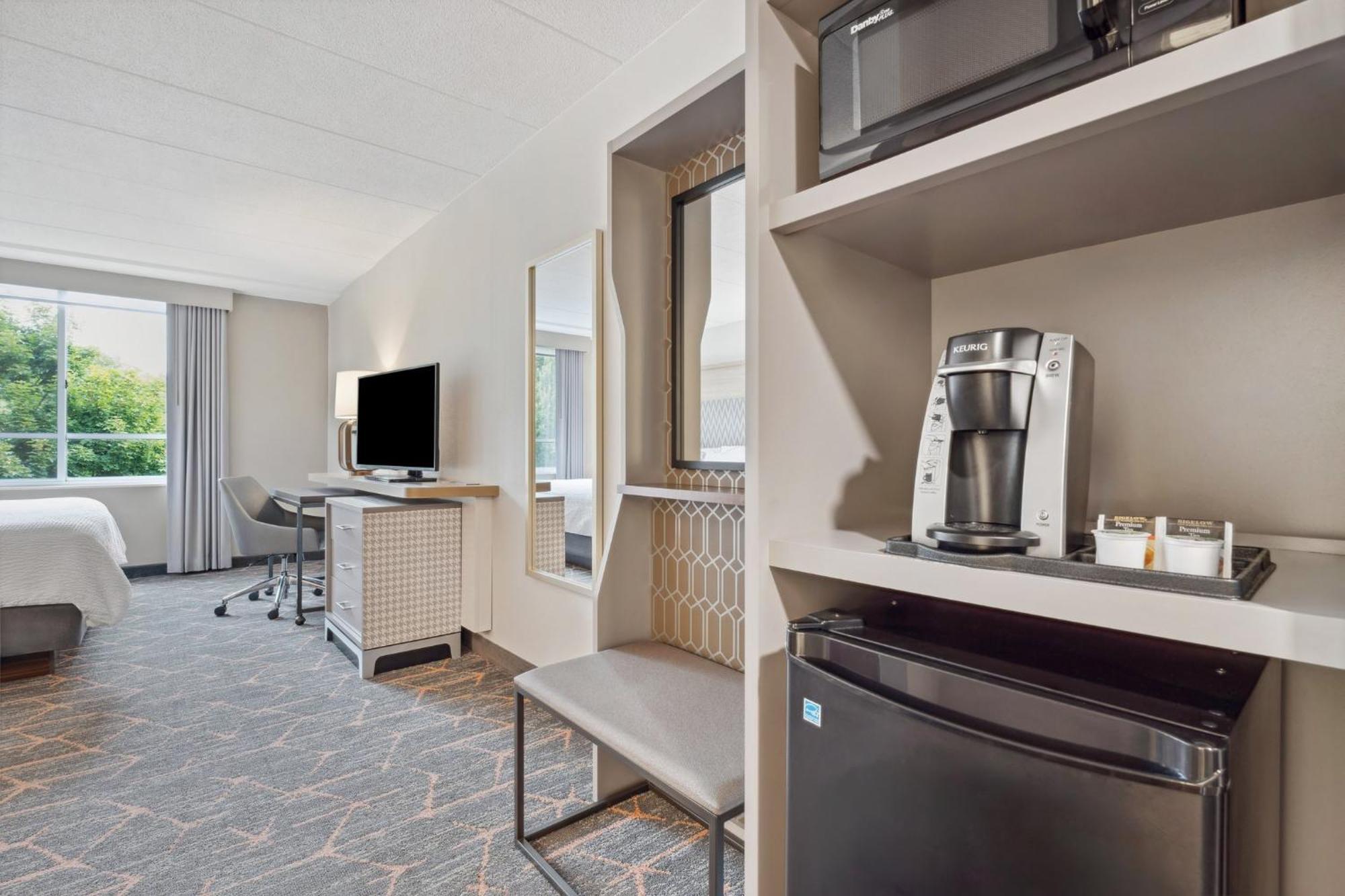 Holiday Inn Portsmouth By Ihg Exteriör bild